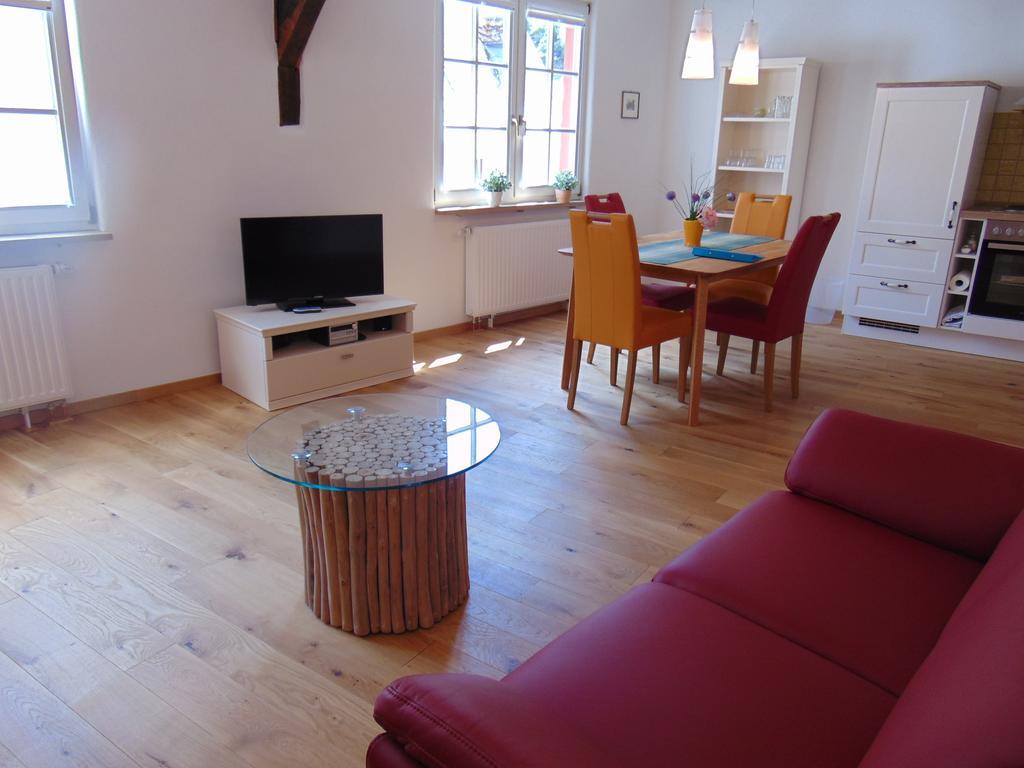 Ferienwohnung Bergblick /Moseltal Burgen  Extérieur photo