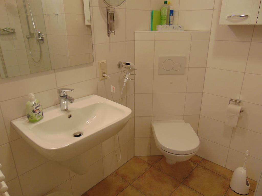 Ferienwohnung Bergblick /Moseltal Burgen  Extérieur photo